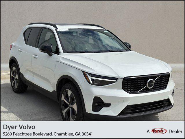used 2025 Volvo XC40 car, priced at $40,898
