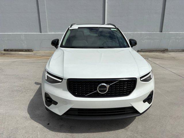 used 2025 Volvo XC40 car, priced at $40,397