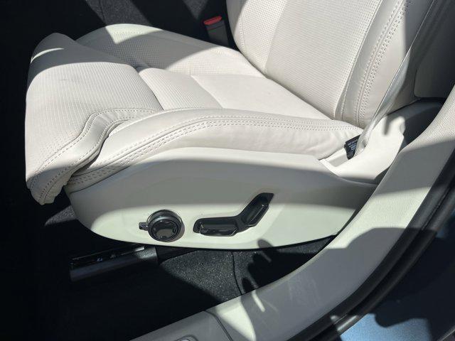 new 2026 Volvo XC60 car, priced at $63,935