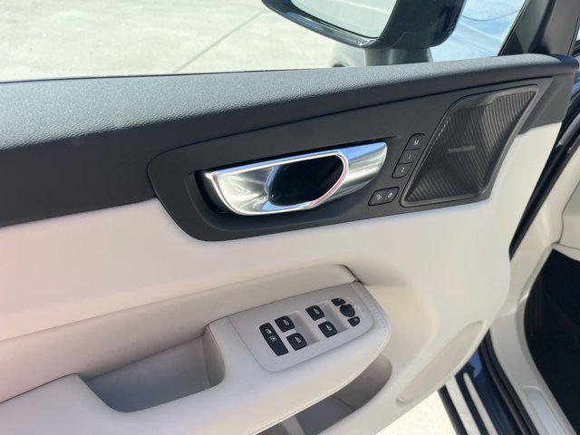 new 2026 Volvo XC60 car, priced at $63,935