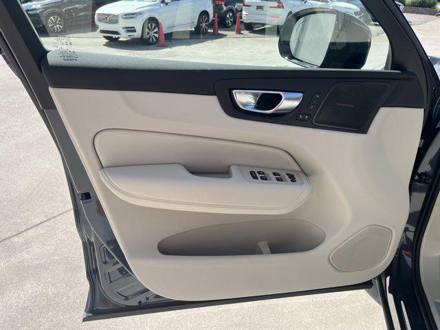 new 2026 Volvo XC60 car, priced at $63,935