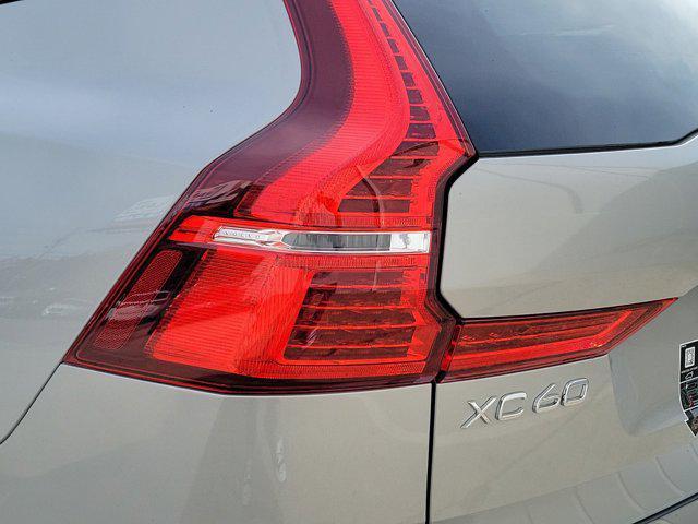 new 2025 Volvo XC60 car, priced at $51,075