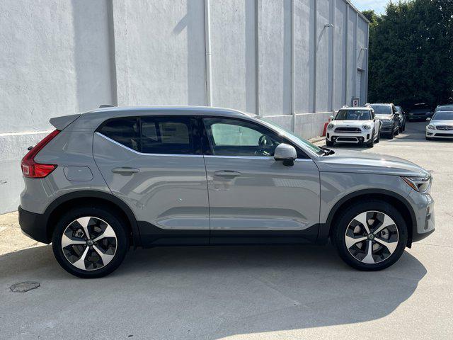 new 2025 Volvo XC40 car, priced at $48,315