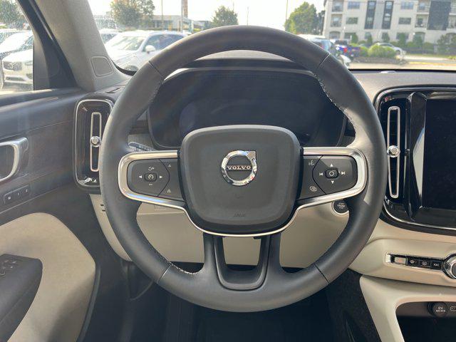 new 2025 Volvo XC40 car, priced at $48,315