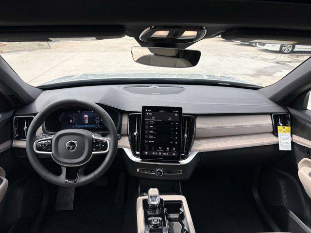 new 2026 Volvo XC90 car, priced at $71,825