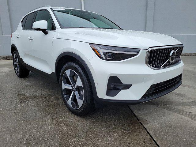 new 2025 Volvo XC40 car, priced at $48,315