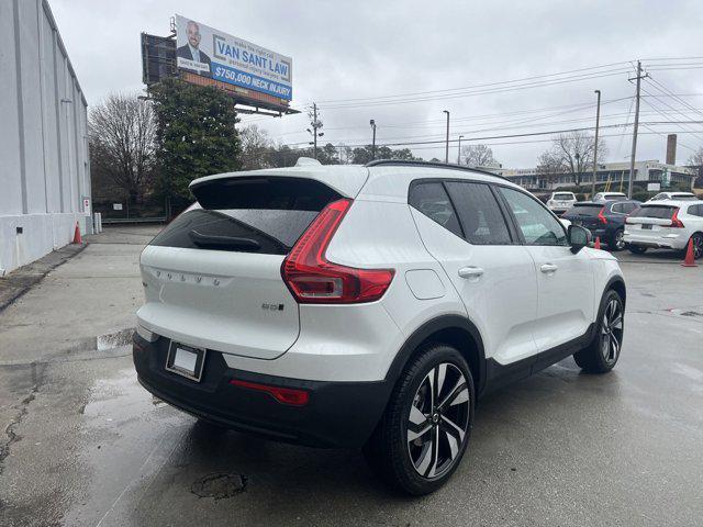 new 2025 Volvo XC40 car, priced at $50,595