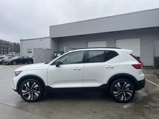 new 2025 Volvo XC40 car, priced at $50,595