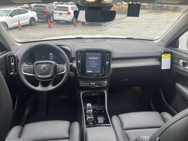 new 2025 Volvo XC40 car, priced at $50,595