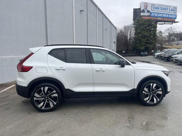 new 2025 Volvo XC40 car, priced at $50,595