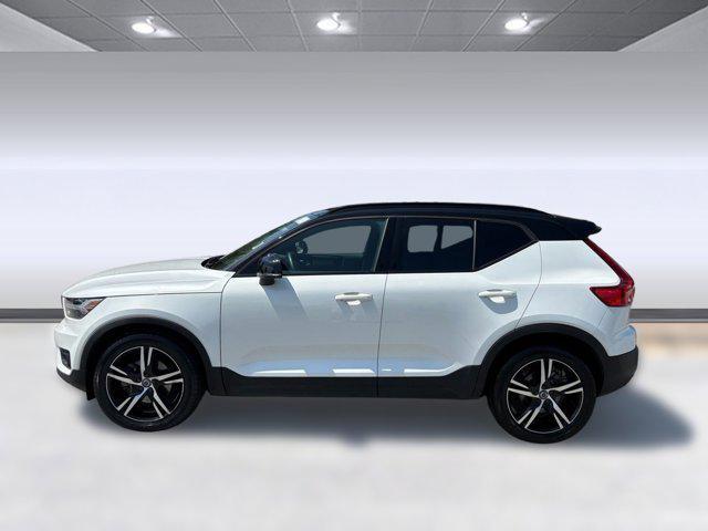 used 2022 Volvo XC40 car, priced at $27,895