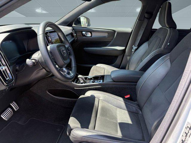 used 2022 Volvo XC40 car, priced at $27,895