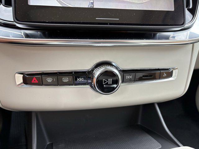 new 2026 Volvo XC90 Plug-In Hybrid car, priced at $85,205