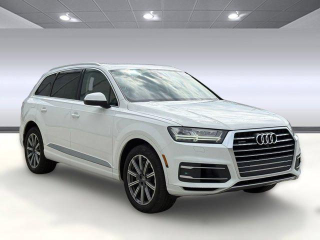 used 2018 Audi Q7 car, priced at $22,896