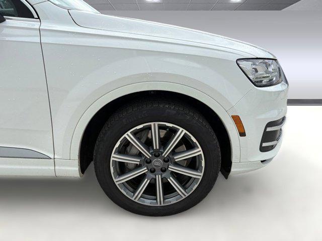 used 2018 Audi Q7 car, priced at $22,896