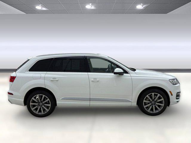 used 2018 Audi Q7 car, priced at $22,896