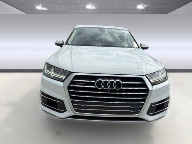 used 2018 Audi Q7 car, priced at $22,896