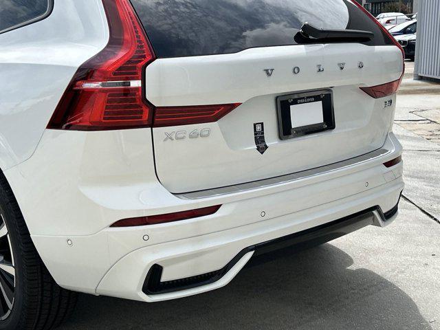 new 2025 Volvo XC60 car, priced at $55,725