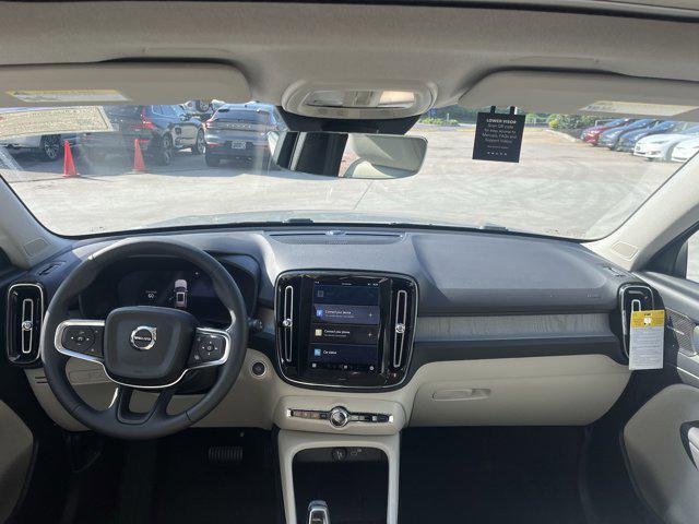 new 2025 Volvo XC40 car, priced at $51,565