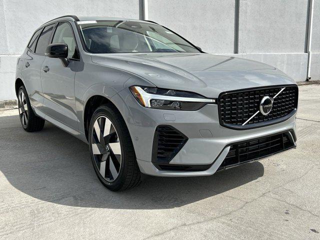 new 2025 Volvo XC60 Plug-In Hybrid car, priced at $66,235