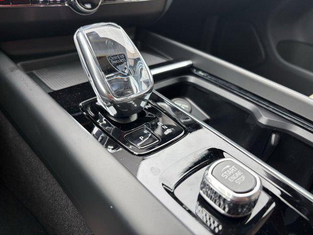 new 2026 Volvo XC60 car, priced at $52,975