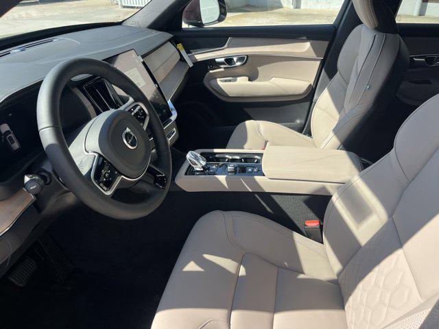 new 2025 Volvo XC90 car, priced at $61,795