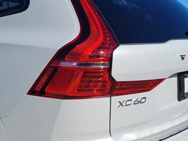 new 2025 Volvo XC60 Plug-In Hybrid car, priced at $66,625