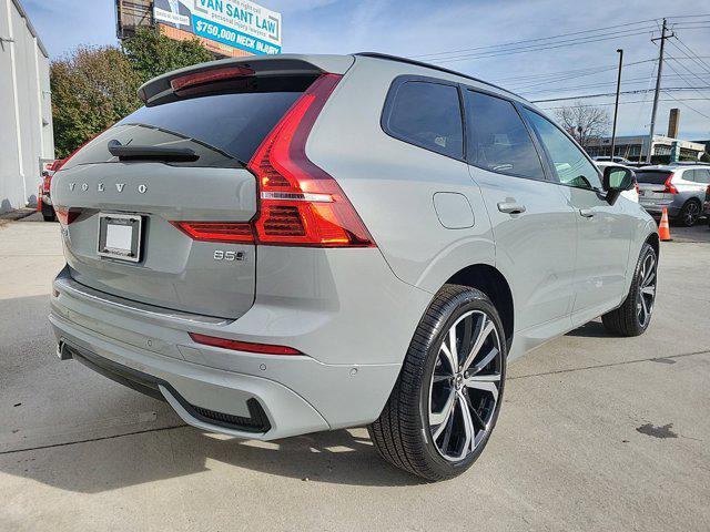 new 2025 Volvo XC60 car, priced at $59,885