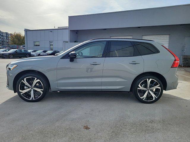 new 2025 Volvo XC60 car, priced at $59,885