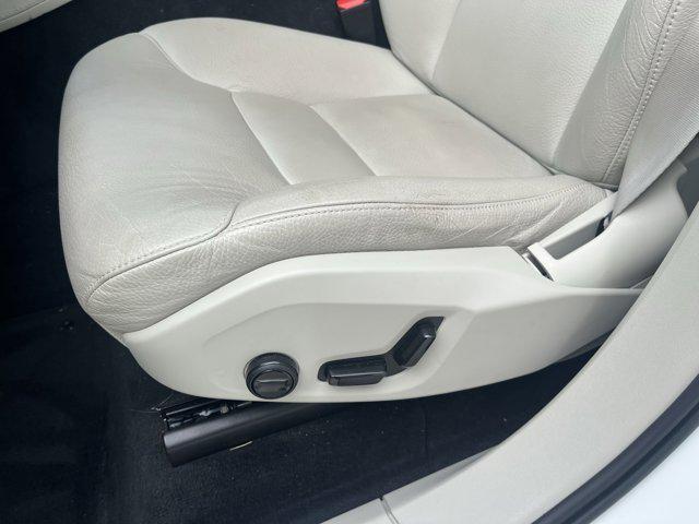 used 2023 Volvo XC90 car, priced at $45,898
