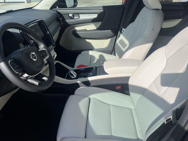 new 2025 Volvo XC40 car, priced at $49,790