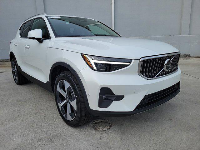 new 2025 Volvo XC40 car, priced at $48,315