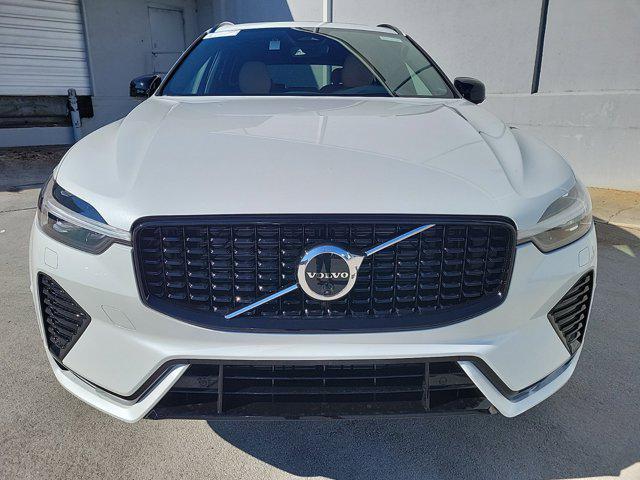 new 2025 Volvo XC60 car, priced at $61,310