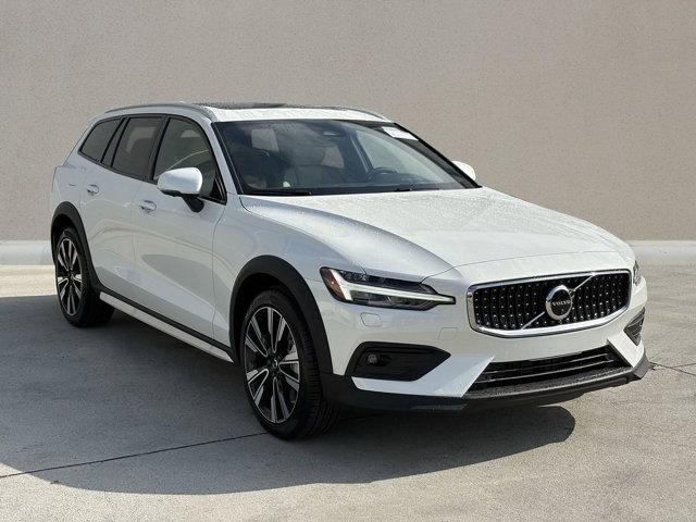 new 2026 Volvo V60 Cross Country car, priced at $60,365