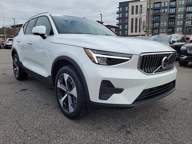 new 2025 Volvo XC40 car, priced at $45,465