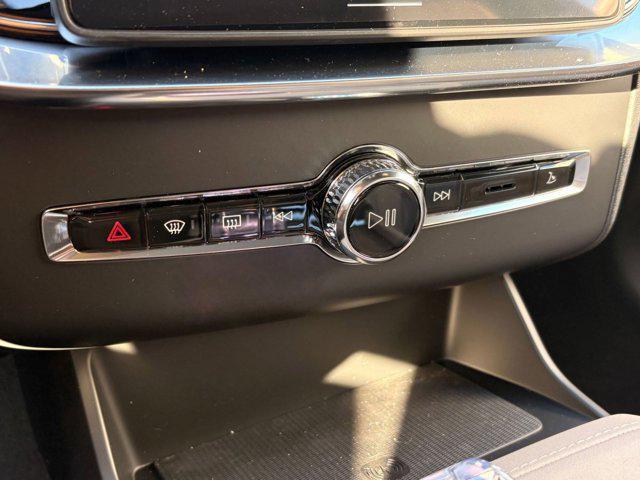 new 2026 Volvo XC90 Plug-In Hybrid car, priced at $80,655