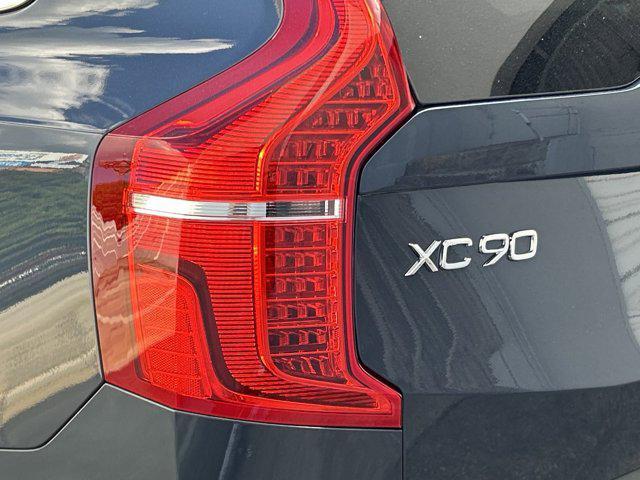 new 2025 Volvo XC90 car, priced at $67,265