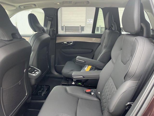 new 2025 Volvo XC90 car, priced at $70,455
