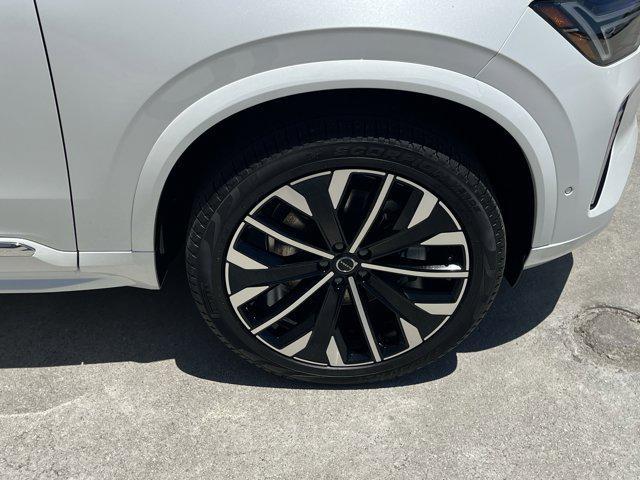 new 2025 Volvo XC90 car, priced at $69,155