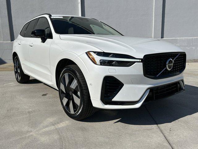 new 2025 Volvo XC60 Plug-In Hybrid car, priced at $66,245