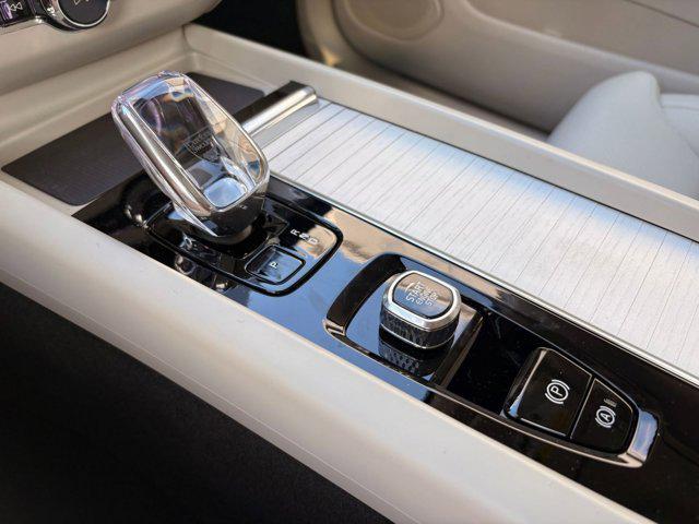 new 2026 Volvo XC60 car, priced at $64,040