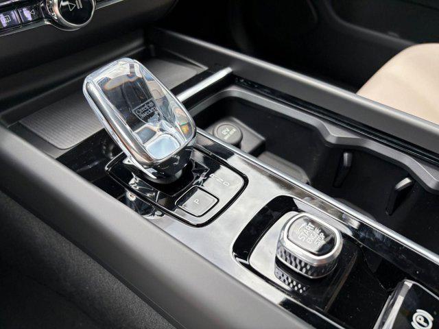 new 2026 Volvo XC60 car, priced at $57,985