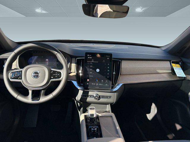 new 2026 Volvo XC90 Plug-In Hybrid car, priced at $80,770