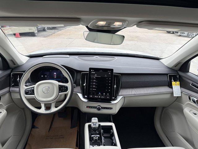 new 2026 Volvo XC90 Plug-In Hybrid car, priced at $85,625