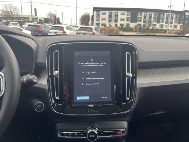 new 2025 Volvo XC40 car, priced at $50,595