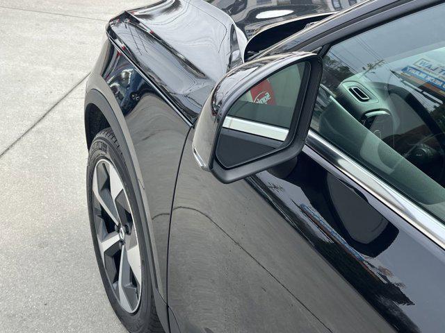 new 2025 Volvo XC40 car, priced at $48,335
