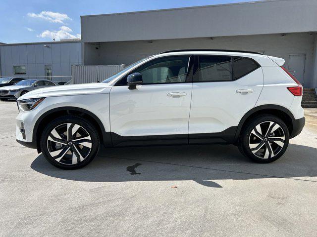 new 2025 Volvo XC40 car, priced at $49,790