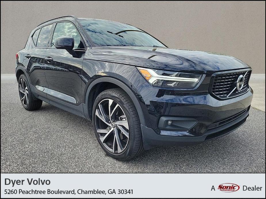 used 2021 Volvo XC40 car, priced at $29,895