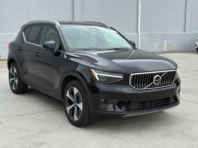 used 2025 Volvo XC40 car, priced at $40,898