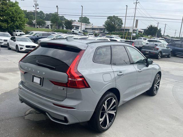 new 2025 Volvo XC60 car, priced at $60,660